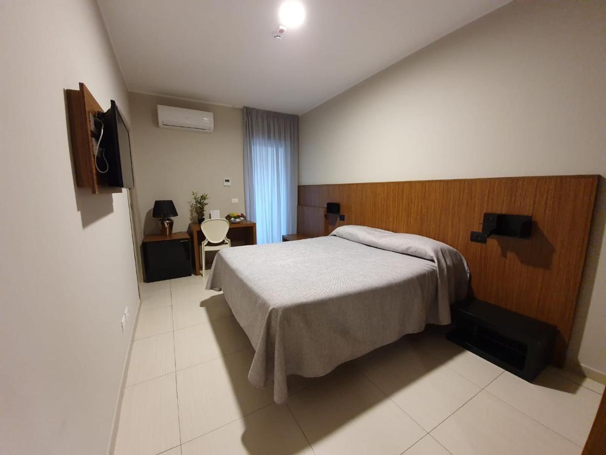 Hotel Casale Dei Greci Biancavilla Exteriör bild